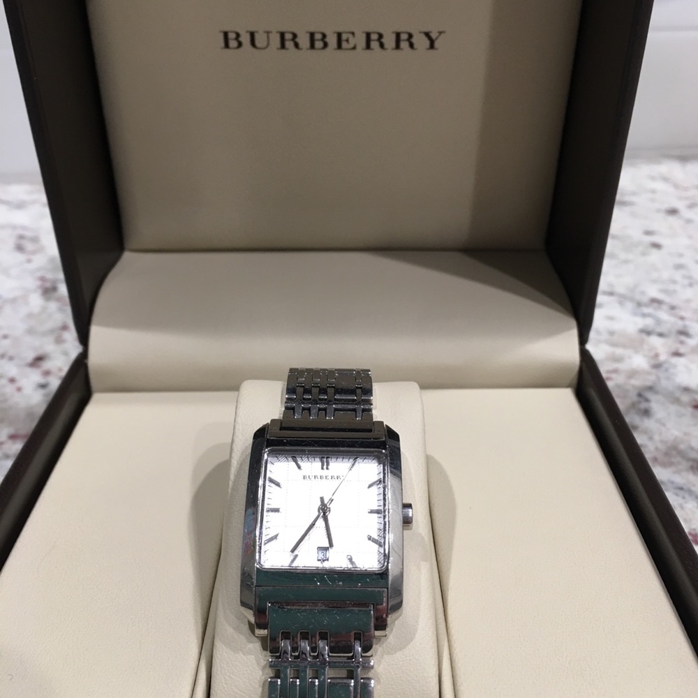 Stainless steel Burberry ladies watch